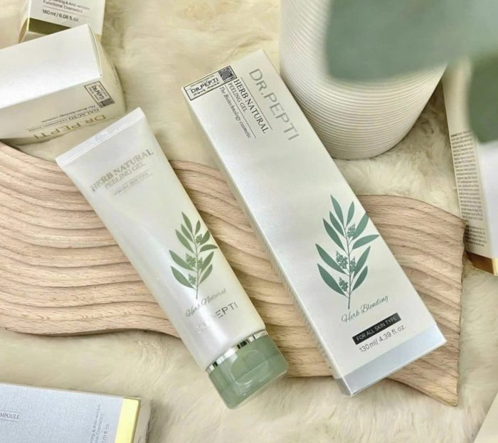 Рослинний пілінг-гель для делікатного оновлення шкіри - DR.PEPTI Herb Natural Peeling Gel 130 мл